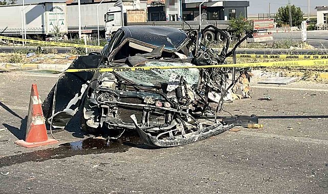 Aksaray'da otomobil takla attı: 2 ölü, 2 ağır yaralı