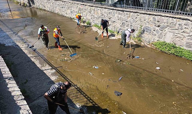 Alabalık deresi Belediye ekiplerince temizlendi