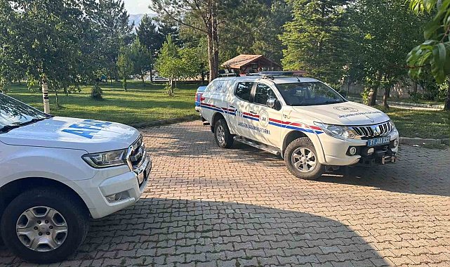 Aladağlar'da tırmanış sırasında düşen İngiliz dağcı için helikopterli kurtarma operasyonu