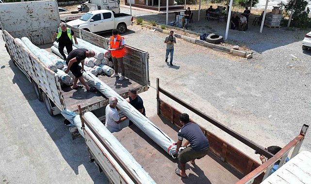 Alanya ve Gazipaşalı yangınzede üreticilere sera naylonu desteği
