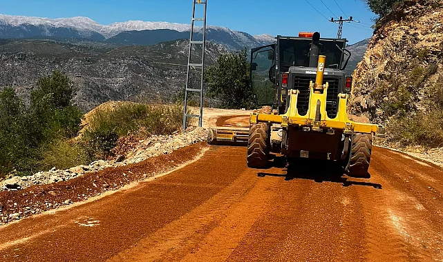 Alanya'nın kırsal yollarında yoğun mesai