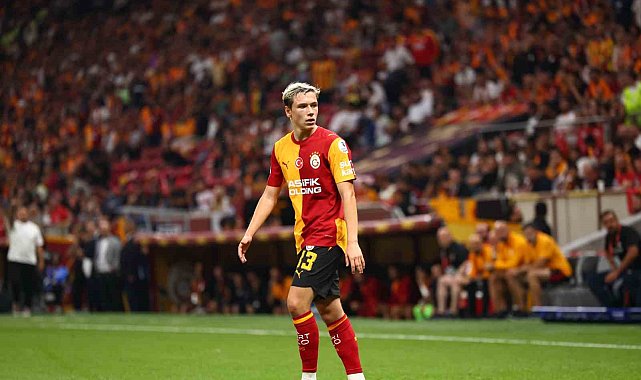 Aleksey Batrakov, sarı-kırmızılı formayla ilk resmi maçına çıktı