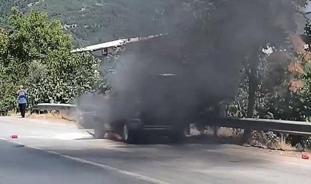 Alevlere teslim olan araç kullanılamaz hale geldi