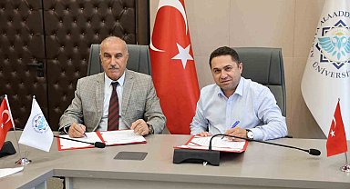 ALKÜ'den öğrencilerin kariyeri için iş birliği imzası