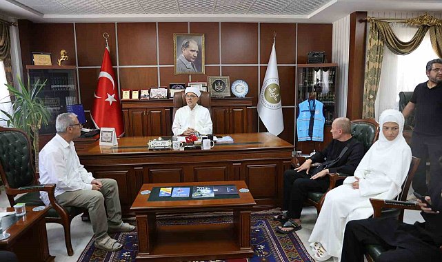 Almanya uyruklu Marko İslam'ı seçerek, Muhammet adını aldı