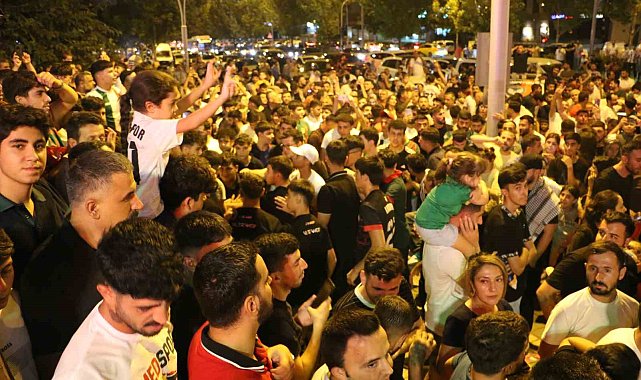 Amed Sportif Faaliyetler, kadrosuna kattığı 5 yeni isim için imza töreni düzenledi