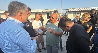 Antakya'da konteynerlerden tahliye süreci vatandaşlara anlatıldı
