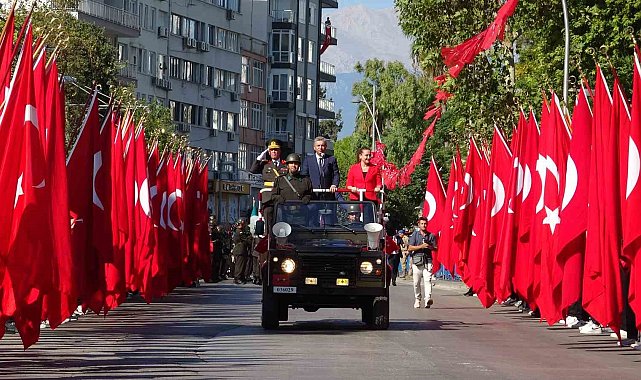 Antalya'da 30 Ağustos coşkusu yaşandı