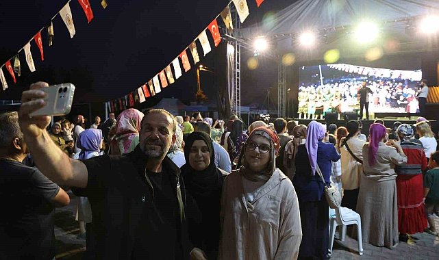 Atakum'da üçüncü kez düzenlenen Fındık Festivali'ne yoğun ilgi
