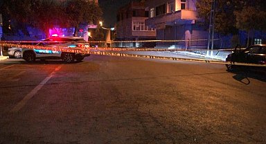 Avcılar'da bir genç parkta silahlı saldırıya uğradı
