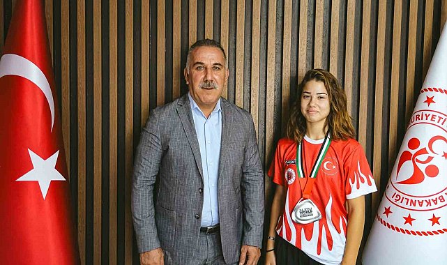 Aydınlı genç sporcu jujitsuda dünya 2'ncisi oldu