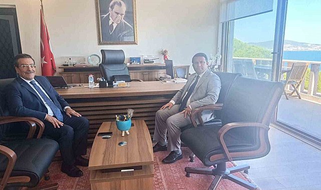 Ayvalık Kaymakamı Çimşit'e hayırlı olsun ziyareti