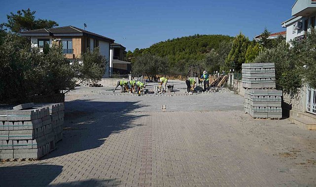 Ayvalık'ta yol yapım seferberliği
