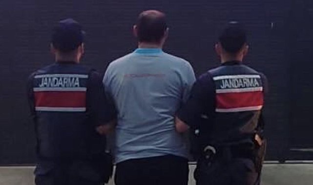 Bafra'da 8 yıl hapis cezasıyla aranan şahıs yakalandı