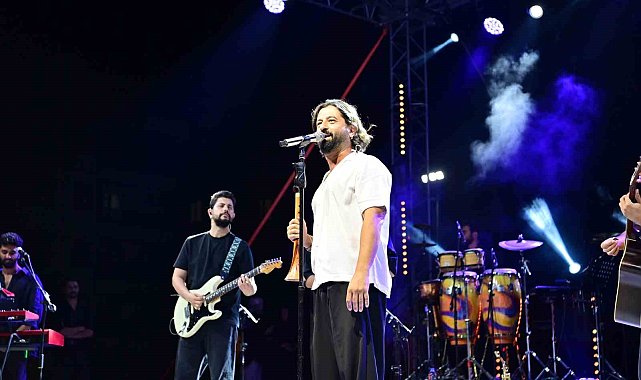 Bahçelievler Yaz Festivali'nde Koray Avcı rüzgarı