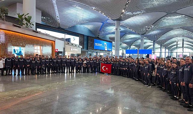 Bakan Bak: "Milli sporcularımız ülkemizin tanıtımında da önemli rol üstleniyor"