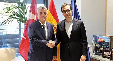 Bakan Bolat, İspanyol mevkidaşı Caballero ile görüştü