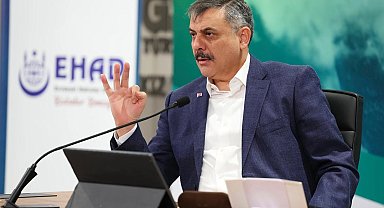 Bakan Çiftçi, hafızlarla "İhyâ ve İnşâ Kampı" kapanışında buluştu