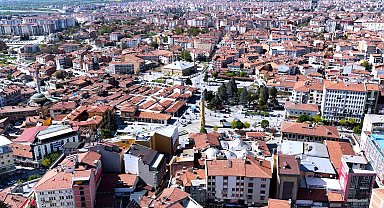 Bakan Kurum paylaştı: Çorum'un tarihi meydanı gün yüzüne çıktı