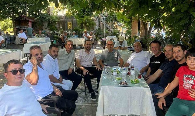 Bakan Uraloğlu Marmaris'te yolları inceledi, vatandaşlarla bir araya geldi