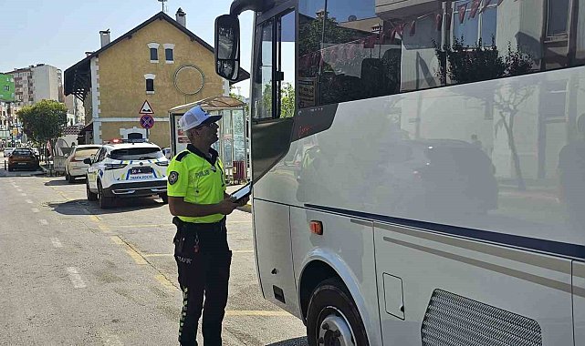 Bandırma'da trafik denetimleri arttı, araç kontrolleri 71 bini aştı