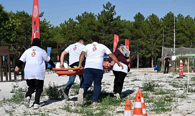 Başkan Altay: "Gönüllü itfaiyecilik projemize katılan tüm hemşehrilerimize teşekkür ediyorum"