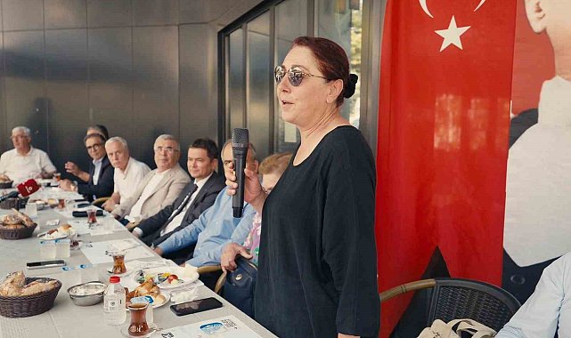 Başkan Aydın, Muradiye'de vatandaşların sesine kulak verdi