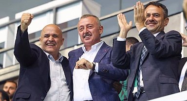 Başkan Büyükakın'ın Kocaelispor'a güveni tam