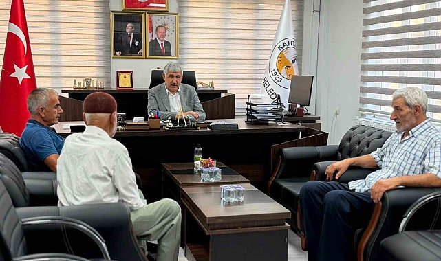 Başkan Hallaç: "Kapımız da gönlümüz de halkımıza açık"