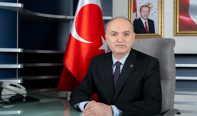 Başkan Özlü "17 Ağustos 1999'u hiçbir zaman unutmayacağız"