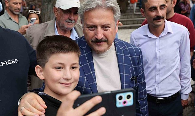 Başkan Palancıoğlu Ağırnas Pilav Şenliği'nde vatandaşlarla ve muhtarlarla bir araya geldi