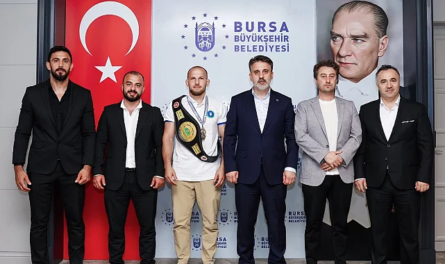 Başkan Vekili Biba dünya şampiyonu güreşçiyi ağırladı