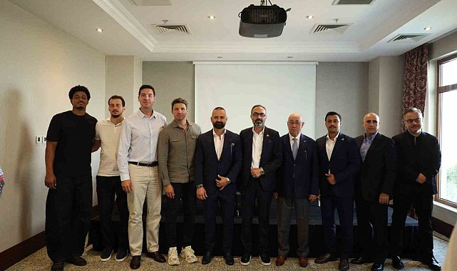 Basketbol Süper Ligi'nin yeni takımı Körfez Basket görücüye çıktı