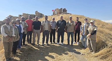 Bayburt Kalesi'ndeki kazı çalışmalarında 5 bin yıllık eser bulundu