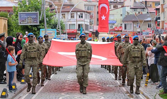 Bayburt'ta 30 Ağustos Zafer Bayramı coşkuyla kutlandı