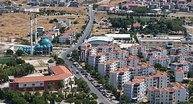 Bergama'da yollar yenileniyor, ulaşım daha güvenli hale geliyor