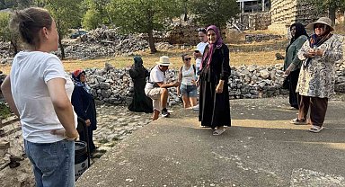 Betonsuz köy turistlerin gözdesi oldu, 8 ayda 100 binden fazla ziyaretçi