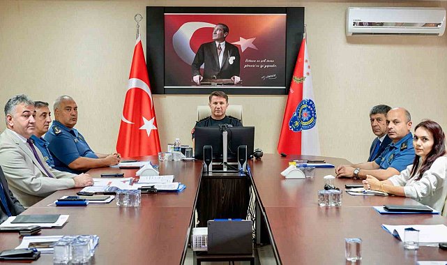 Bilecik emniyetinde aylık değerlendirme toplantısı