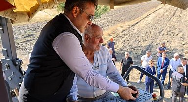 Bilecik'te 40 kilometrelik sıcak asfalt çalışması tamamlandı