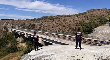Bilecik'te YHT ve demiryolu hattında inceleme