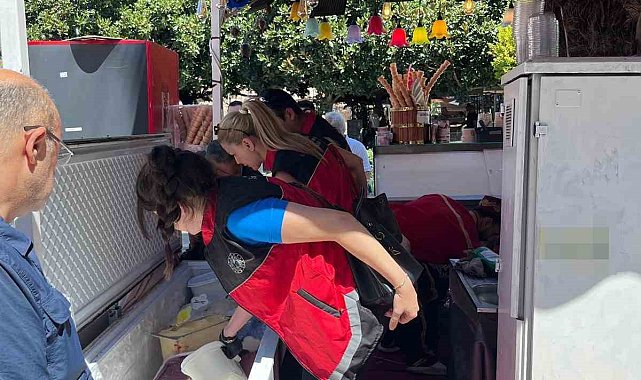 Bir külah dondurmaya 10 Euro talebiyle başlayan şikayet işletmeyi kapattırdı
