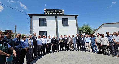 Bitlis Valisi Ahmet Karakaya, Adilcevaz'da çiftçilerle buluştu