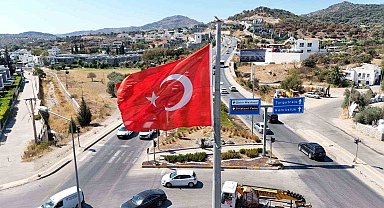 Bodrum'da bayrak direkleri bakımdan geçirildi