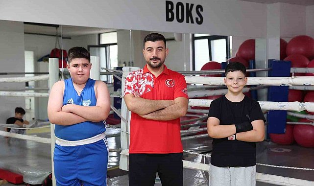 Boks Şampiyonası'nda Merkezefendi'yi temsil edecekler