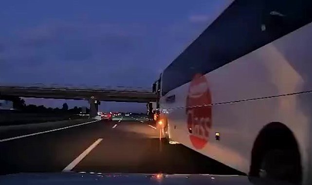 Bolu'da korku dolu anlar: Otobüs kaza yaptırdı, ailenin çığlıkları kameraya yansıdı