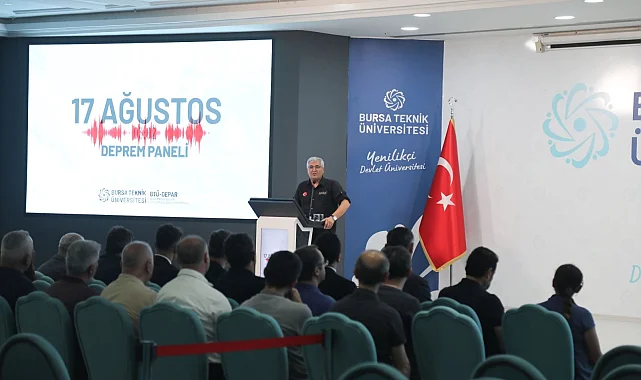 BTÜ'de 17 Ağustos Deprem Paneli gerçekleşti