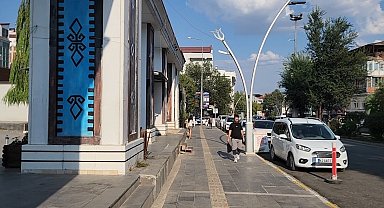 Bunaltıcı sıcaklara karşı Munzur Dağları'nda kartopu keyfi