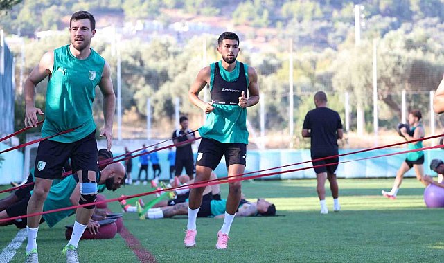Burhan Eşer: "Genç ve dinamik bir takım oluşturmaya çalışıyoruz"
