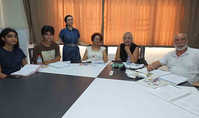 Burhaniye'de Yunanca kursu açıldı