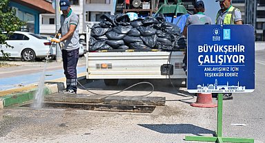 Bursa Büyükşehir'den yağmur suyu ızgaralarında kapsamlı temizlik